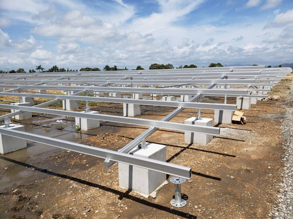 solar rooftop ballasted mounting solution