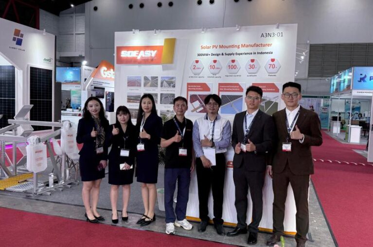 Soeasy Shines at Indonesia Solar Expo 2025