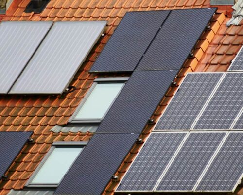 install-solar-panels-on-roof